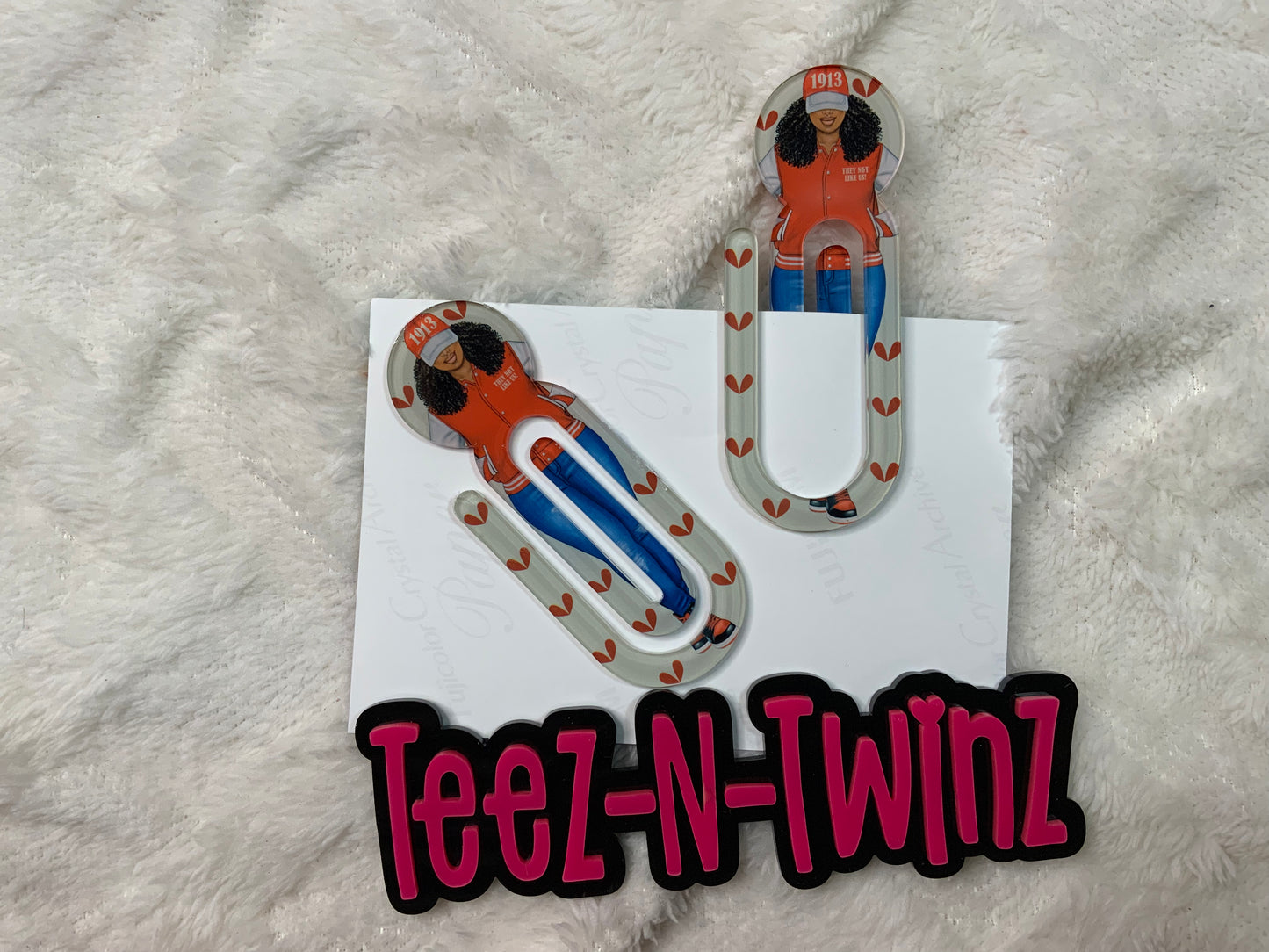THEY NOT LIKE US JUMBO PAPER CLIP ( 1 EACH )